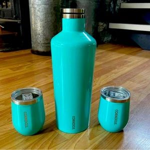 Corkcicle 60 oz insulated canteen & stemless wine set